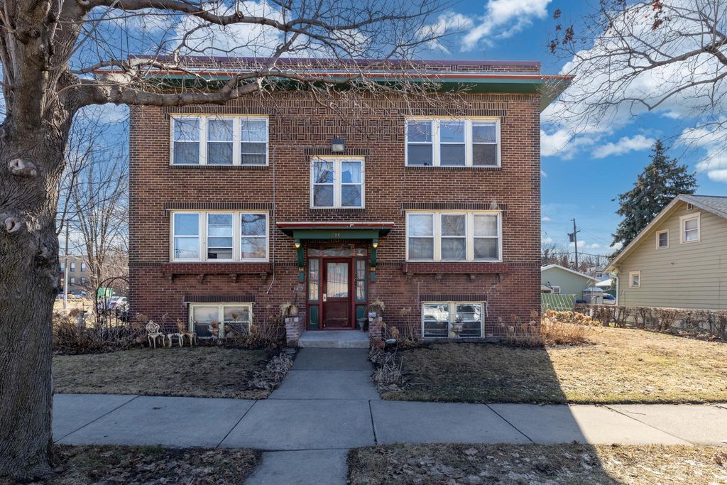 286 Van Buren Avenue 6, Saint Paul, MN 55103