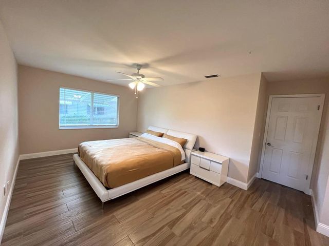 255 Main Boulevard D, Boynton Beach, FL 33435