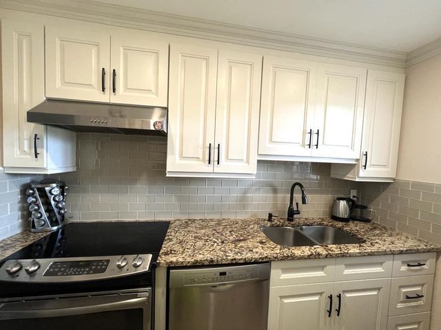 255 Main Boulevard D, Boynton Beach, FL 33435
