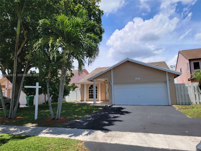 7927 NW 50th Street, Lauderhill, FL 33351