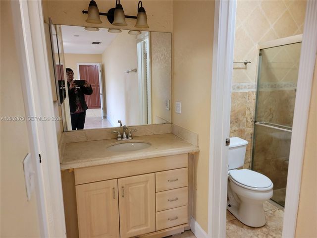 7927 NW 50th Street, Lauderhill, FL 33351