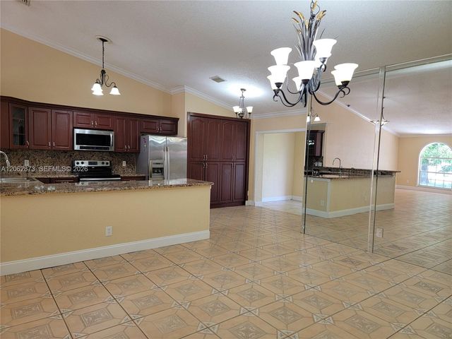7927 NW 50th Street, Lauderhill, FL 33351