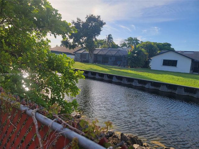 7927 NW 50th Street, Lauderhill, FL 33351