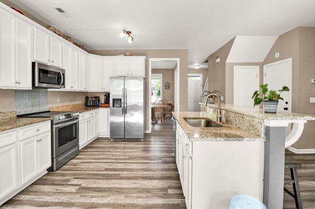 126 Mateo Court, Summerville, SC 29483