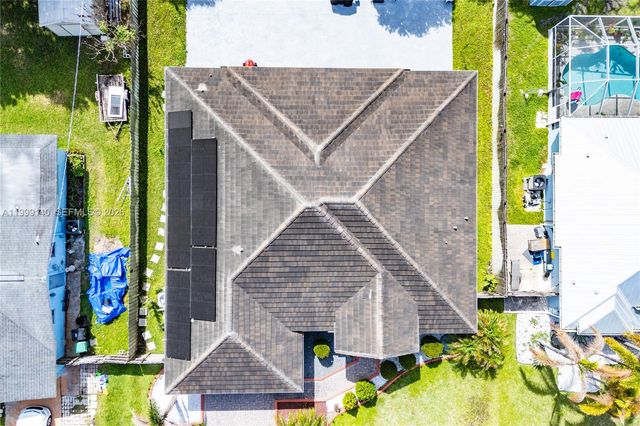 898 SW Curtis St, Port St. Lucie, FL 34983