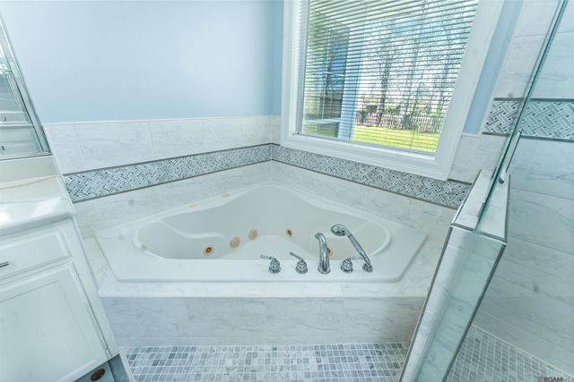 3660 Westervelt Ave, Baton Rouge, LA 70820