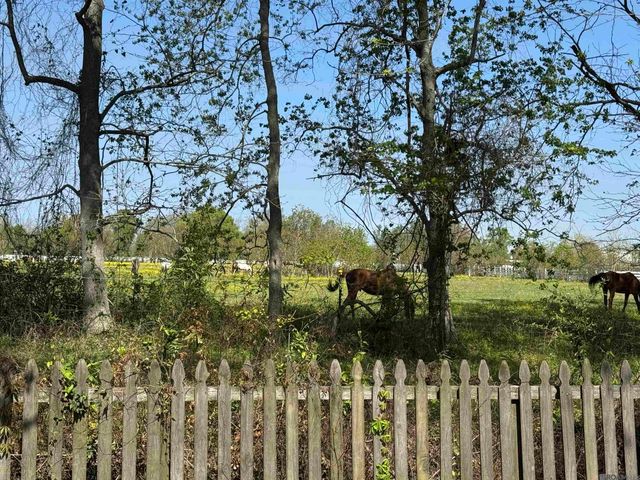 3660 Westervelt Ave, Baton Rouge, LA 70820