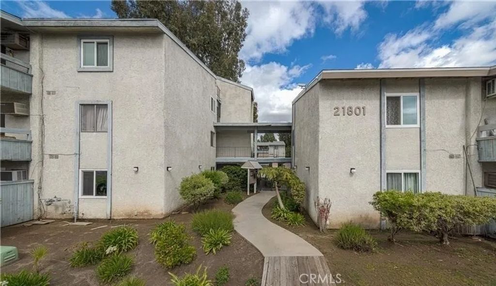 21801 Roscoe Boulevard 248, Canoga Park, CA 91304