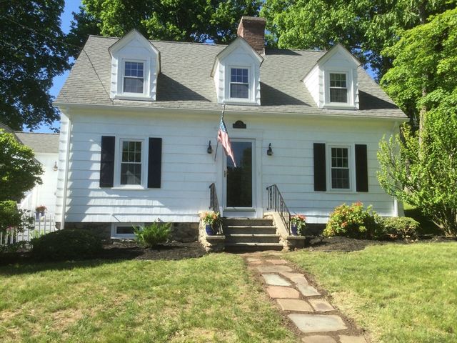 114 Chestnut Street, Andover, MA 01810