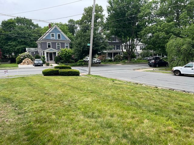 114 Chestnut Street, Andover, MA 01810