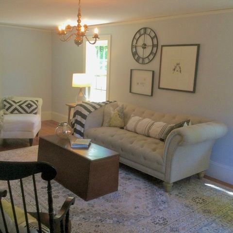 114 Chestnut Street, Andover, MA 01810