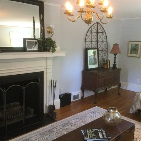 114 Chestnut Street, Andover, MA 01810