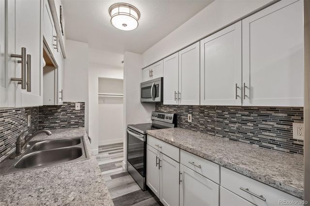 7615 E Quincy Avenue 101, Denver, CO 80237