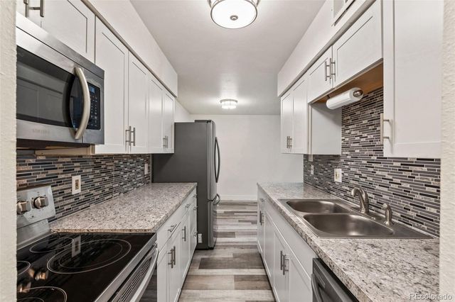 7615 E Quincy Avenue 101, Denver, CO 80237