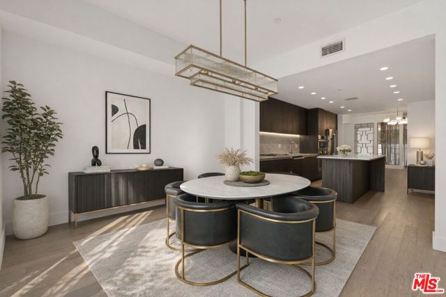 1345 Havenhurst Drive 4, West Hollywood, CA 90046