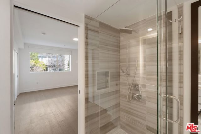 1345 Havenhurst Drive 4, West Hollywood, CA 90046