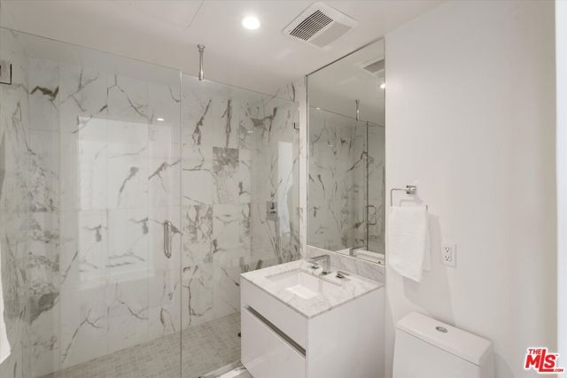 1345 Havenhurst Drive 4, West Hollywood, CA 90046