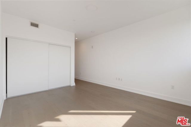 1345 Havenhurst Drive 4, West Hollywood, CA 90046