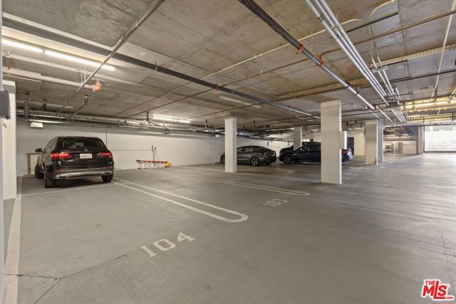 1345 Havenhurst Drive 4, West Hollywood, CA 90046