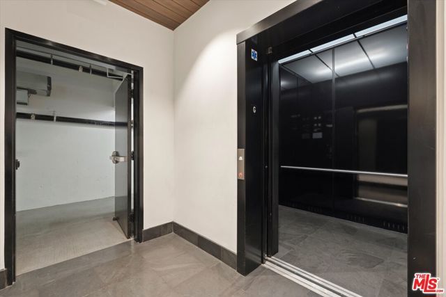 1345 Havenhurst Drive 4, West Hollywood, CA 90046