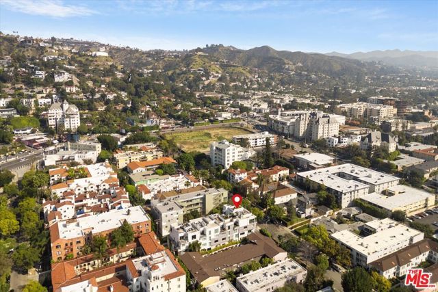 1345 Havenhurst Drive 4, West Hollywood, CA 90046