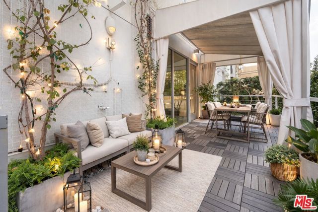 1345 Havenhurst Drive 4, West Hollywood, CA 90046