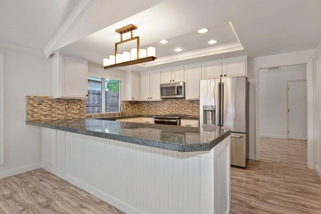 6501 Addington Ct, Orangevale, CA 95662