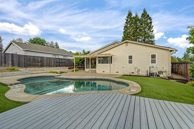 6501 Addington Ct, Orangevale, CA 95662