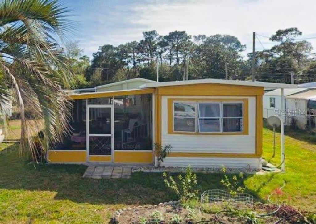 39206 HILLCREST DRIVE, Zephyrhills, FL 33542