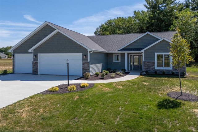 1439 Din Cove, Huntertown, IN 46748