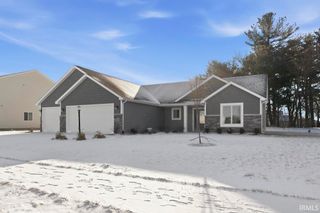 1439 Din Cove, Huntertown, IN 46748