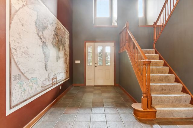 44W552 Volkening Circle, Hampshire, IL 60140