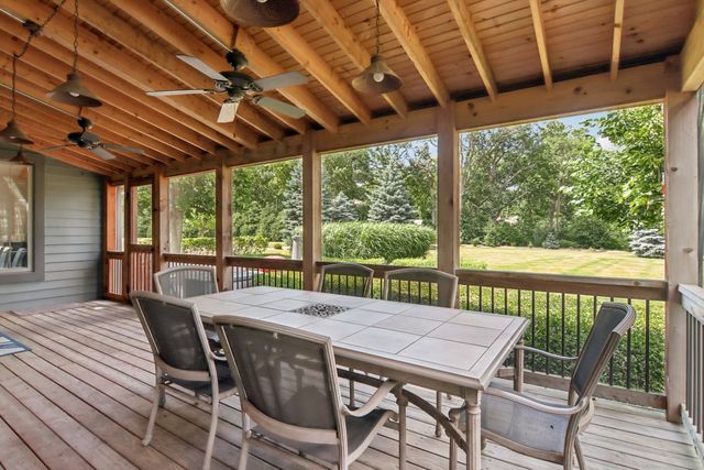 44W552 Volkening Circle, Hampshire, IL 60140