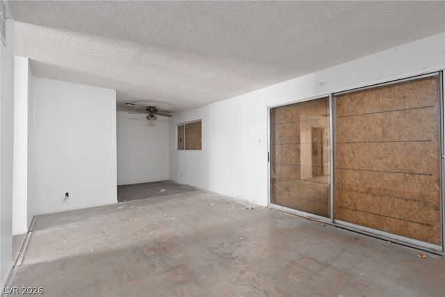 3505 Navajo Way, Las Vegas, NV 89108