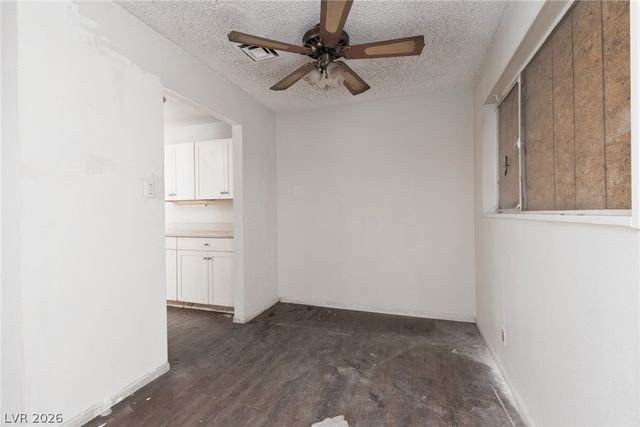 3505 Navajo Way, Las Vegas, NV 89108