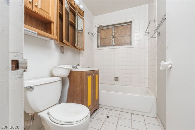 3505 Navajo Way, Las Vegas, NV 89108
