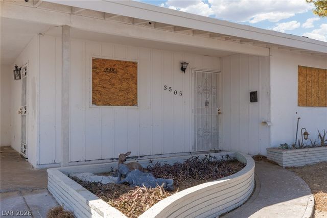 3505 Navajo Way, Las Vegas, NV 89108