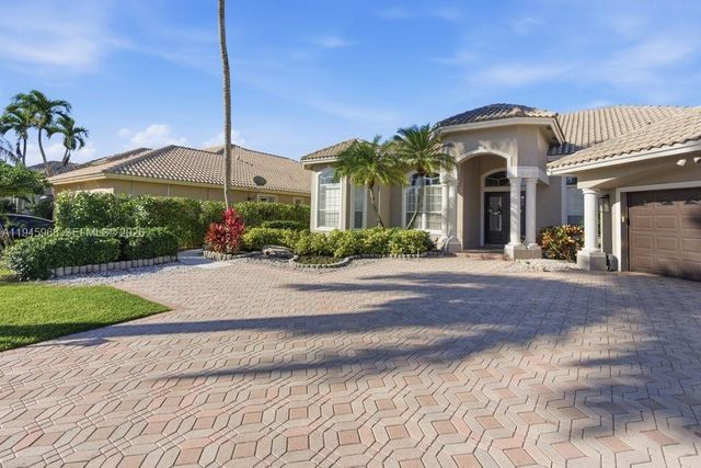 21653 Marigot Dr, Boca Raton, FL 33428