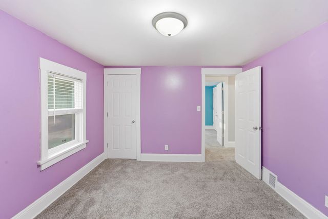 2432 Des Moines Street, Des Moines, IA 50317