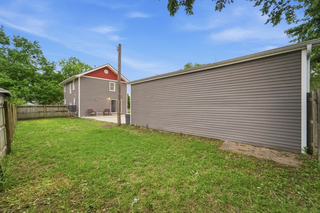 2432 Des Moines Street, Des Moines, IA 50317