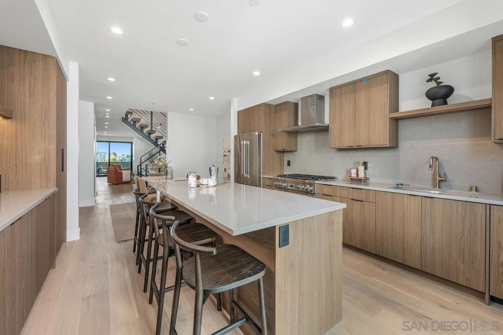 4220 Tonopah Ave, San Diego, CA 92110 — exterior