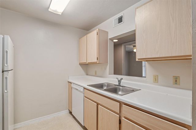 2360 SW ARCHER ROAD 607, Gainesville, FL 32608