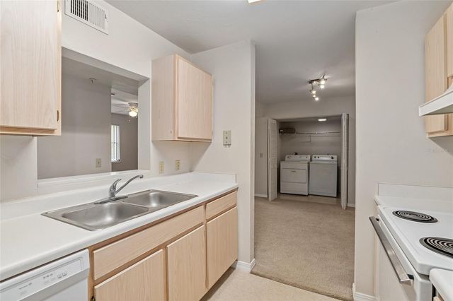 2360 SW ARCHER ROAD 607, Gainesville, FL 32608
