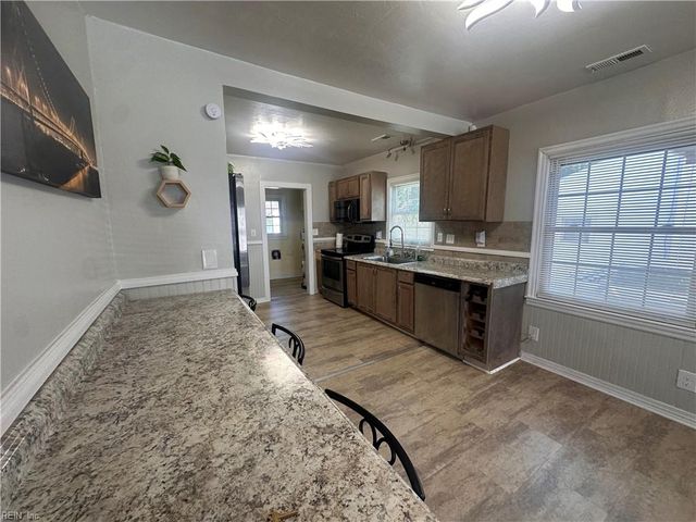 220 Chesterfield RD, Hampton, VA 23661