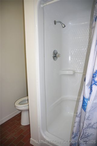 906 N 14 Street, Henryetta, OK 74437