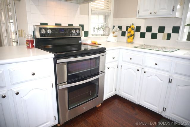 906 N 14 Street, Henryetta, OK 74437