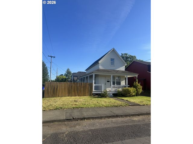 6732 Se RHONE St, Portland, OR 97206