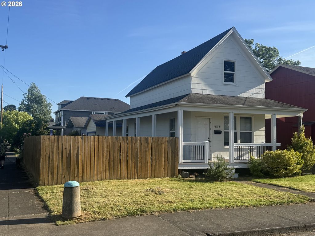6732 Se RHONE St, Portland, OR 97206