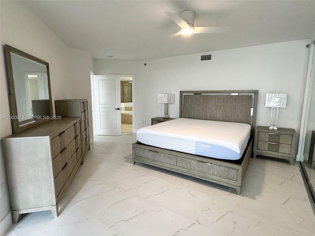 8925 Collins Ave 2J, Surfside, FL 33154