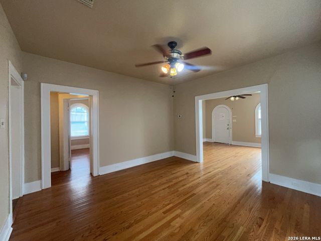 205 Eleanor Ave, San Antonio, TX 78209